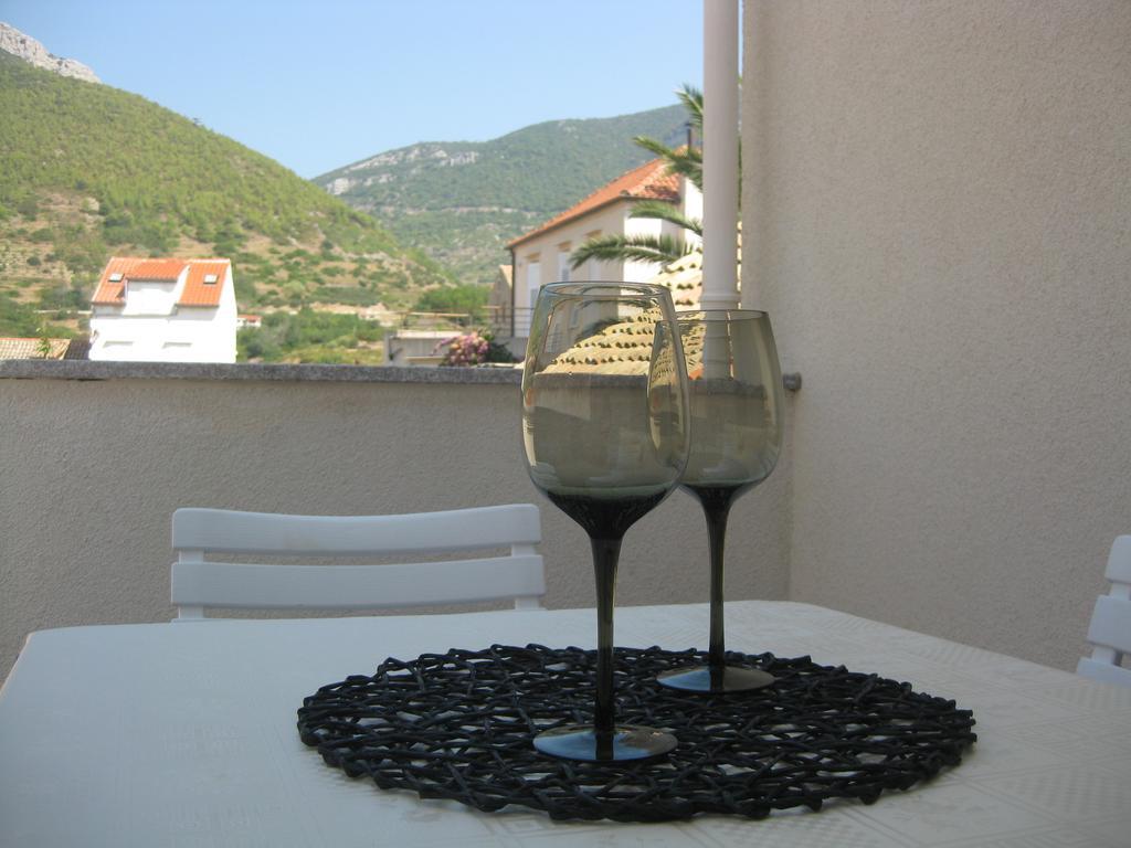 Apartman Jurica Komiža Buitenkant foto