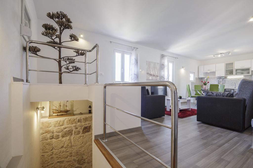 Apartman Jurica Komiža Buitenkant foto