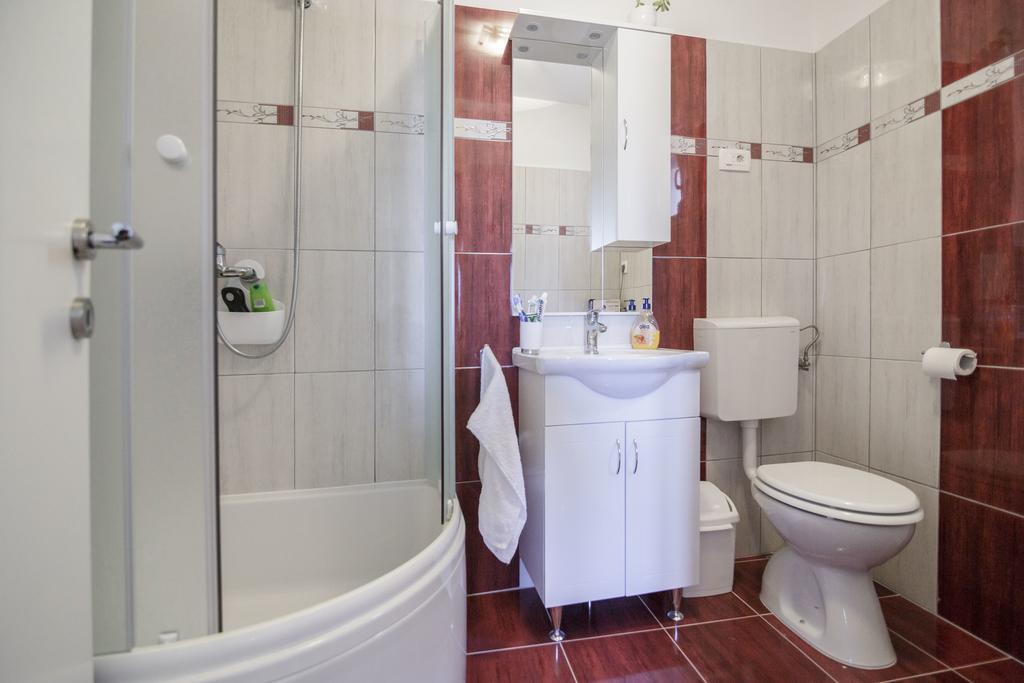 Apartman Jurica Komiža Buitenkant foto
