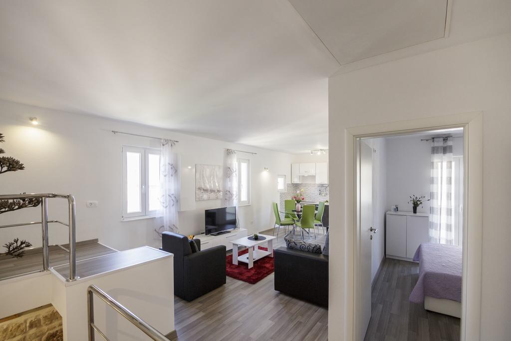 Apartman Jurica Komiža Buitenkant foto
